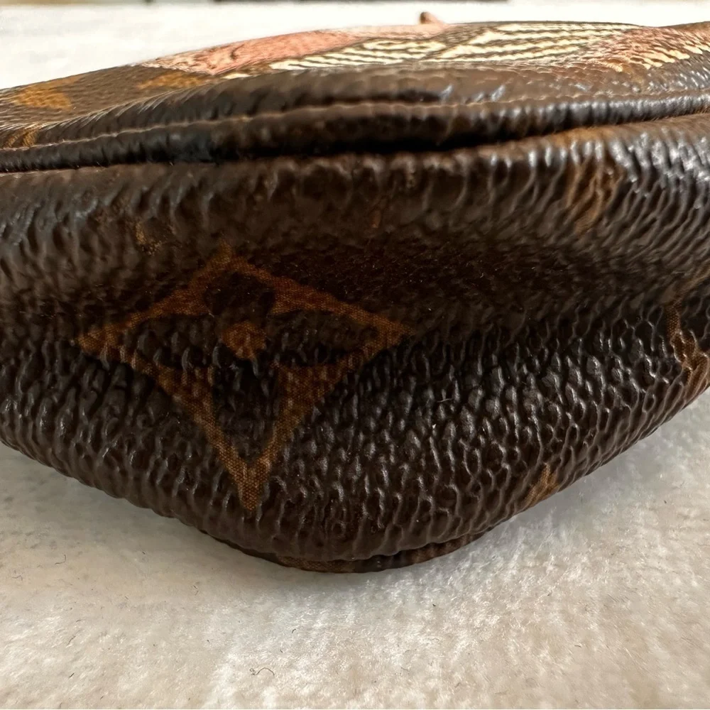 Louis Vuitton Affiche Mini Pochette Accessories